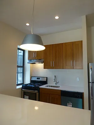 Rented by Bohemia Realty Group | media 35