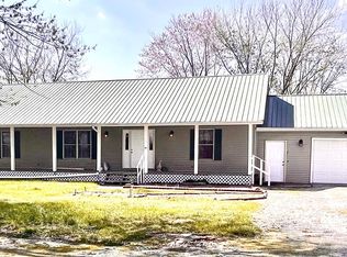 8529 State Route 166, Creal Springs, IL 62922
