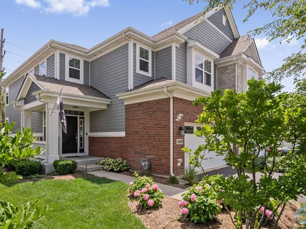 3S689 Breme Dr E, Warrenville, IL 60555
