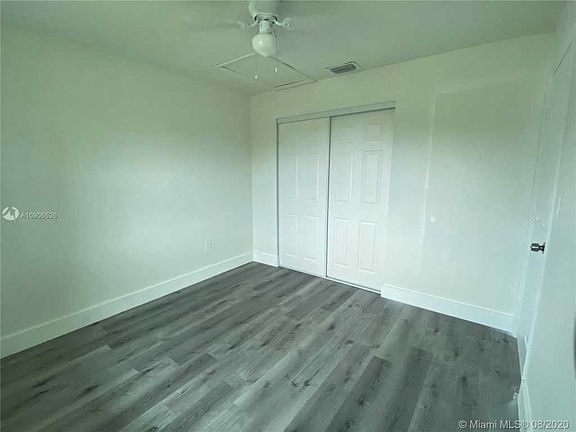 5th image of 238 NW 14th St #0