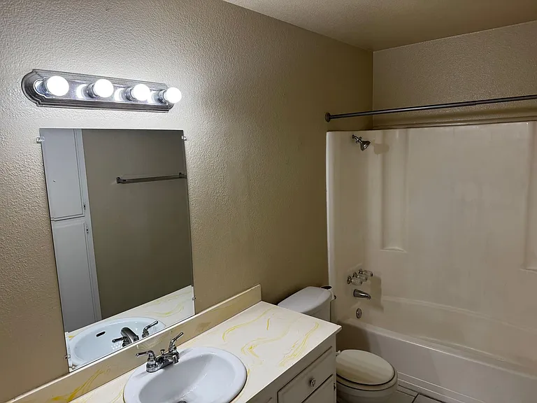 1405 Vegas Valley Dr #112 — Photo 5