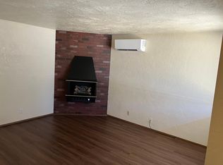 599 56th St, Springfield, OR 97478