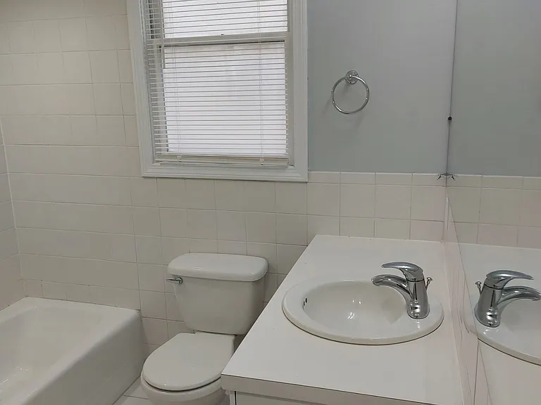 25 Brimblecom St #1 — Photo 11