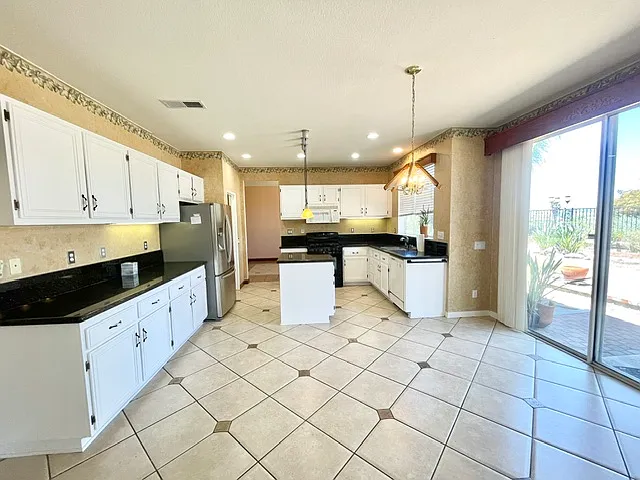 33032 Sotelo Dr — Photo 9