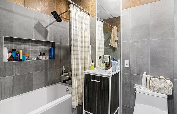 Rented by Corcoran | media 7
