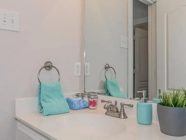2803 Frazier Ave — Photo 21