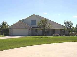 1075 Heyerdahl Hts #C, Oneida, WI 54155