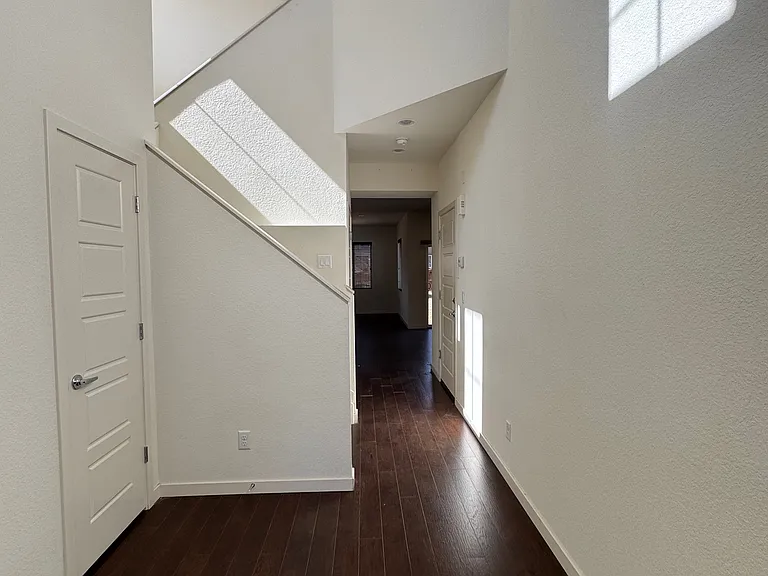 10867 Touchstone Loop — Photo 2
