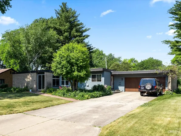 123 S Buell Ave, Aurora, IL 60506