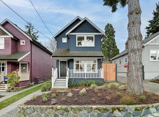 1317 Balmoral Rd, Victoria, BC V8R1L6
