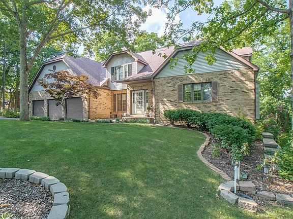 On a very private lot!