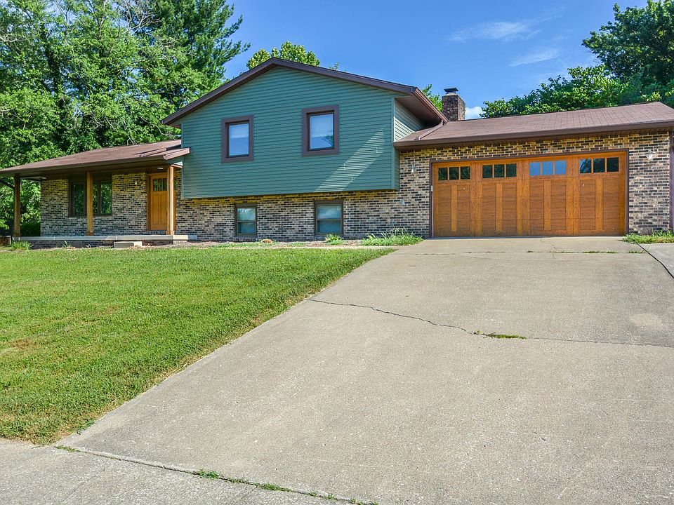 1st image of 2309 E Arden Dr