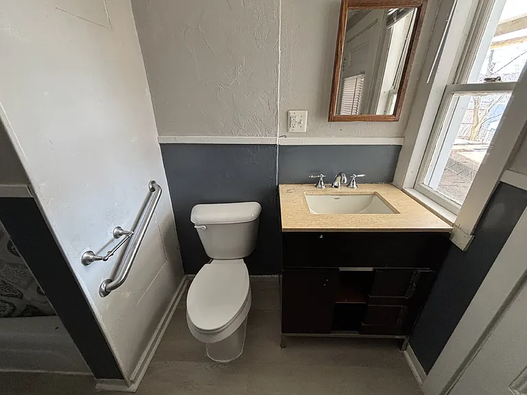 42 Spruce St #6 — Photo 11
