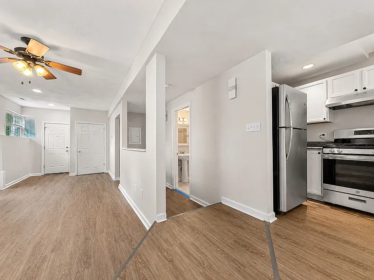 104 Middlesex Rd #1A — Photo 3