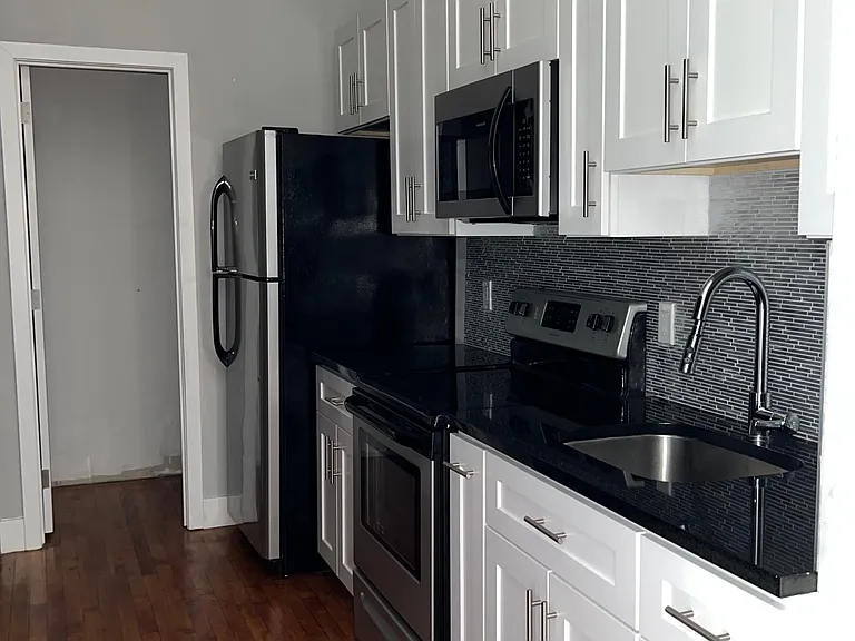 1507 S 17th St #321 — Photo 5