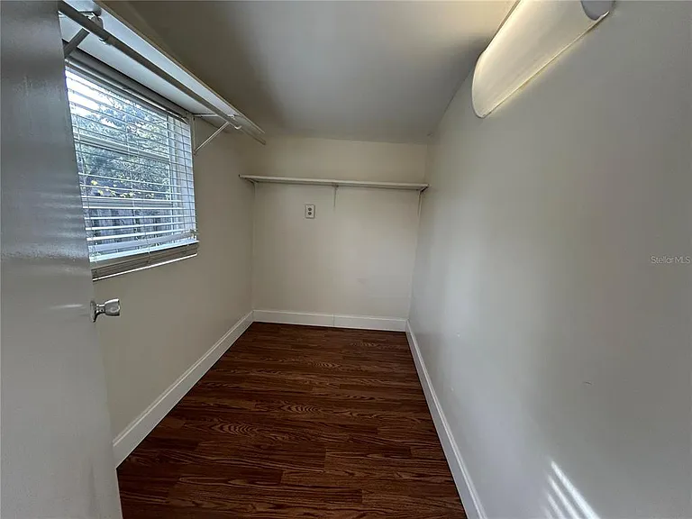 3304 NW 20th St — Photo 18