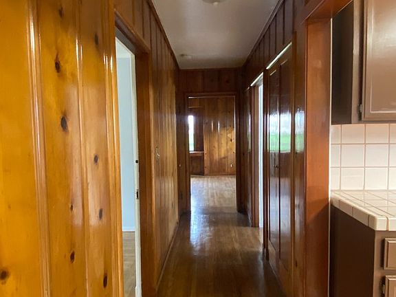 5th image of 8025 Ney Ave #1