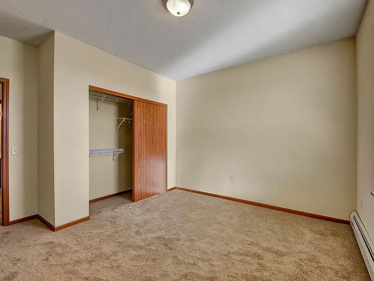 Heritage Village Apartments — Photo 11