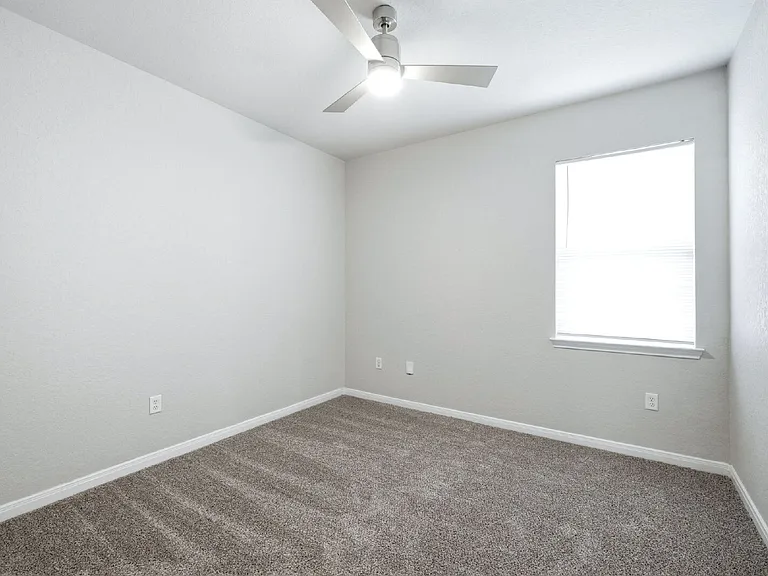 5950 Larkspur Valley — Photo 29
