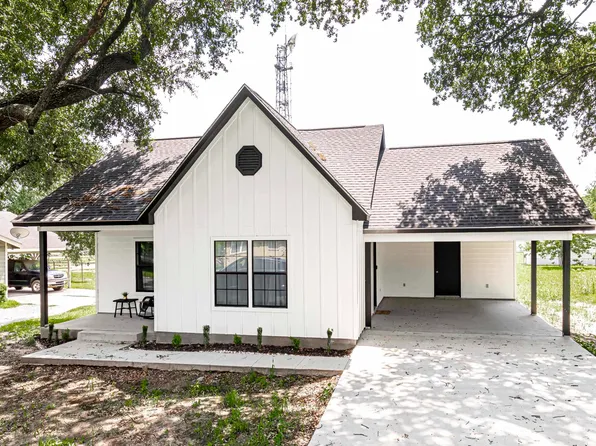 106 Anthony Dr, Donaldsonville, LA 70346