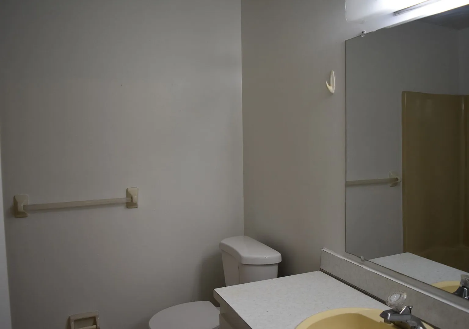 1BR Condo — Photo 3