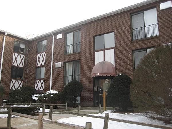 1st image of 151 King St APT 209C