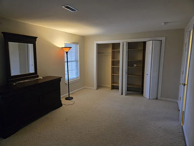 Scarlet Oak Ct — Photo 5