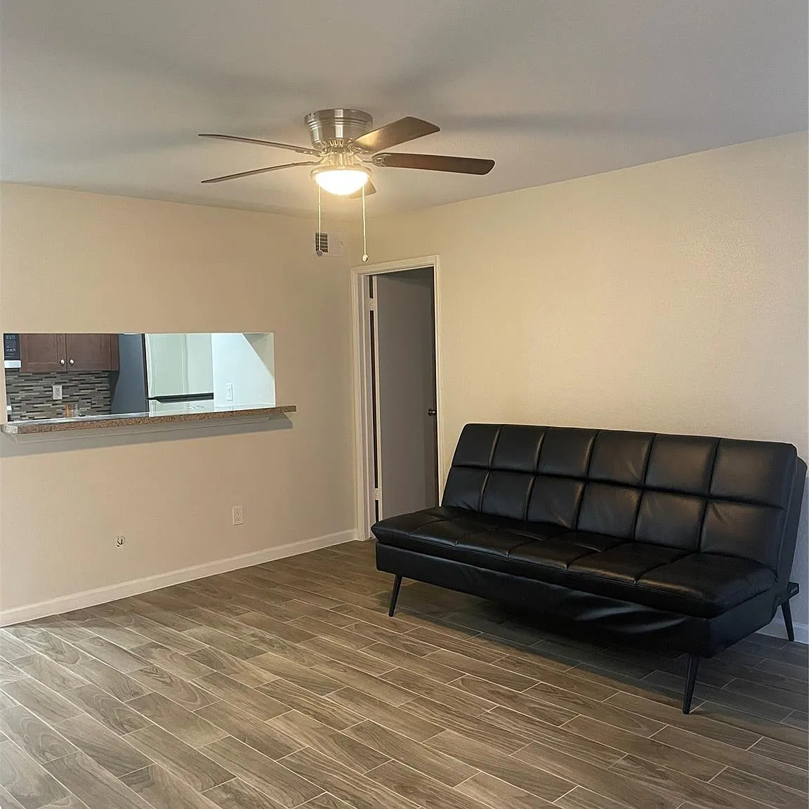2 bed, 2.0 bath, 1014 sqft, $1,450 — Photo 3