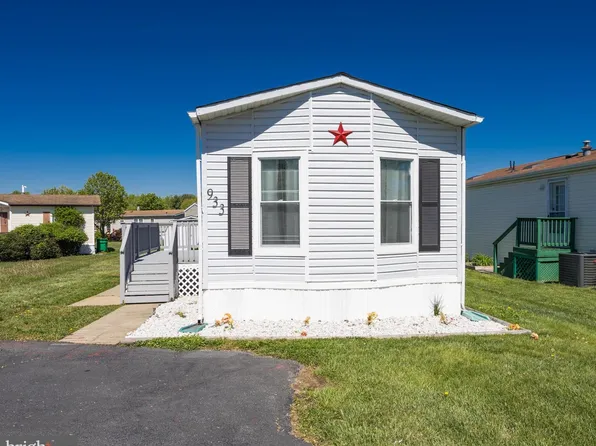 933 Laura Lee Cir #187, Bear, DE 19701