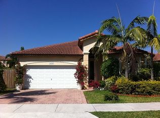 8454 NW 110th Pl, Doral, FL 33178
