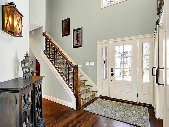 2nd image of 86 Cricket Knoll Ln