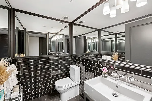 Sold by Nest Seekers International | media 17