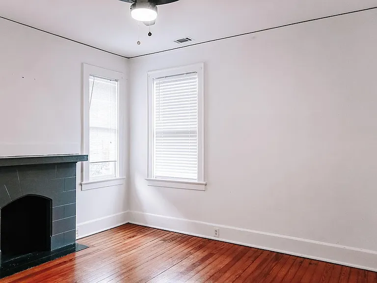 20 W 40th St #20 — Photo 9