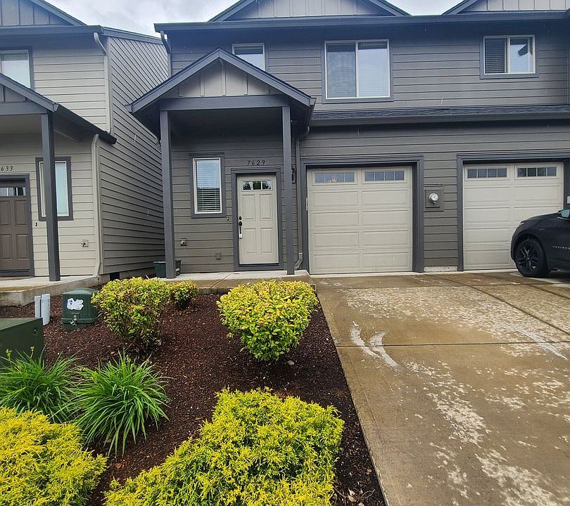 1st image of 7629 NE 31st Cir