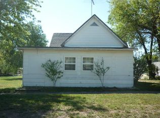 126 E Main St, Amsterdam, MO 64723