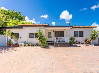 South Shenandoah, Miami, FL 33145