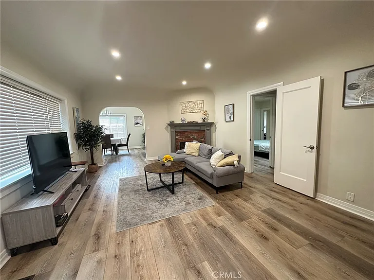 2166 Casa Grande St — Photo 3