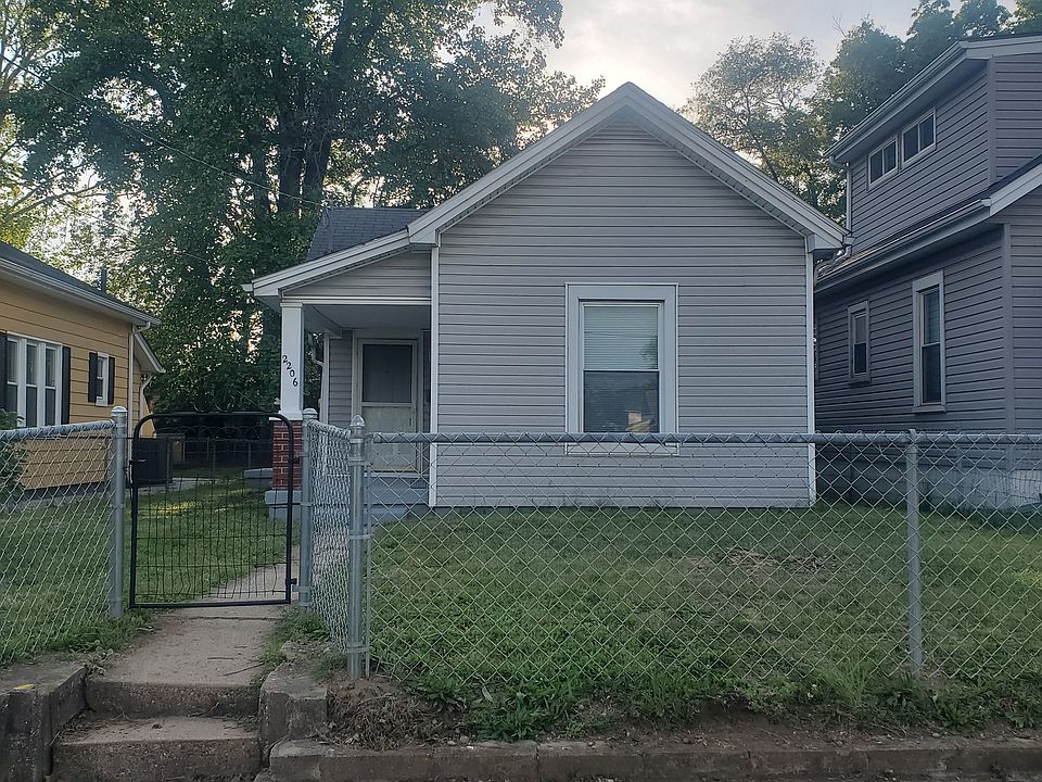 1st image of 2206 Baltimore St