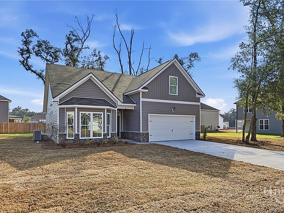2nd image of 11 Oakmont Drive