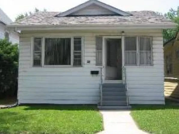 292 W 15th Pl, Chicago Heights, IL 60411
