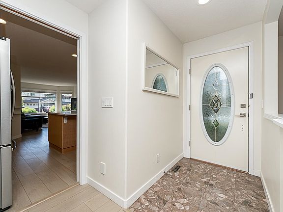 5th image of 20391 96th Ave #196