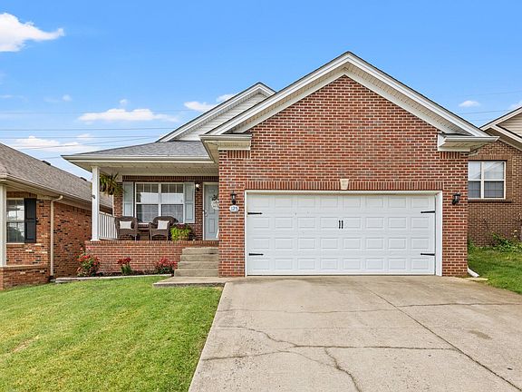 2nd image of 125 Bass Pond Glen Dr