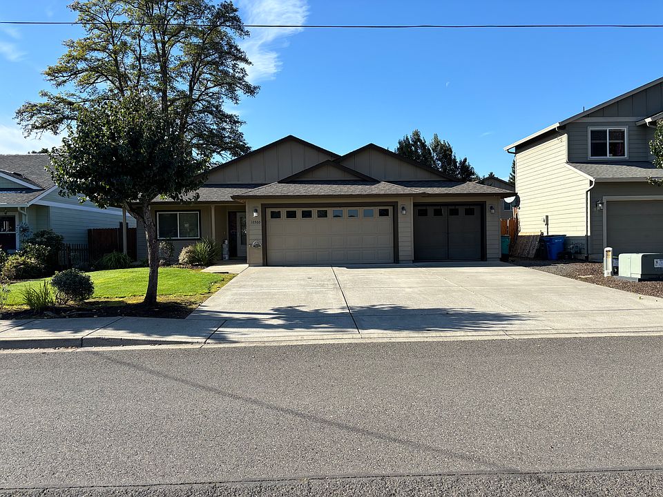 1st image of 10500 NE 53rd Ave