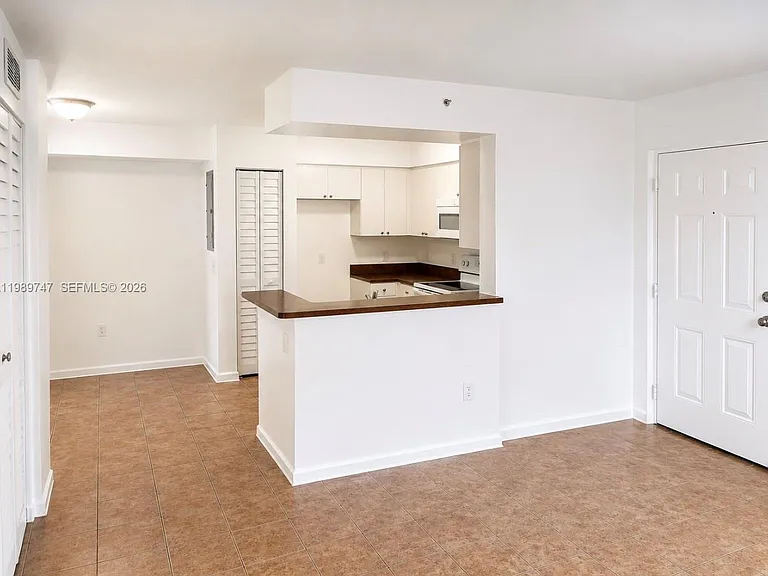 15470 SW 284th St #3104 — Photo 3