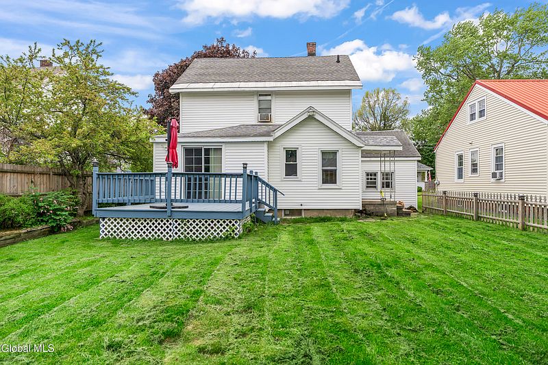 3rd image of 134 Oakland Avenue