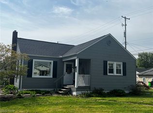 124 6th St NE, Strasburg, OH