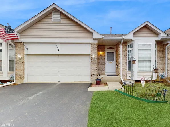 832 Veridian Way #832, Cary, IL 60013