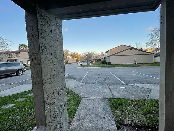 4th image of 8300 Plaza Gate Ln APT 1153