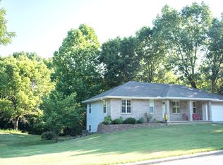 1403 E Melanie Ln, Ozark, MO 65721