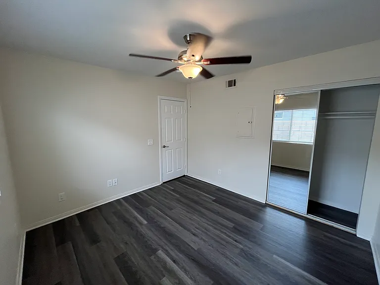 422 W Rosa Parks Rd #A — Photo 15